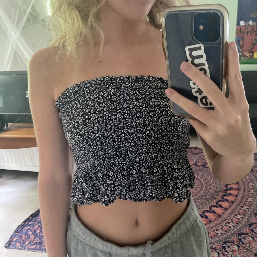 american eagle floral crop top